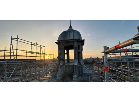 Bâtiment de France en rénovation